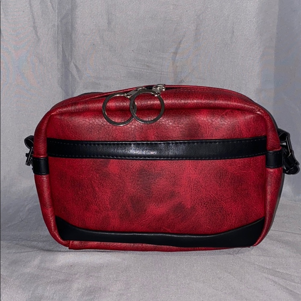 Fashion Nova Purse 👛 Fannypack